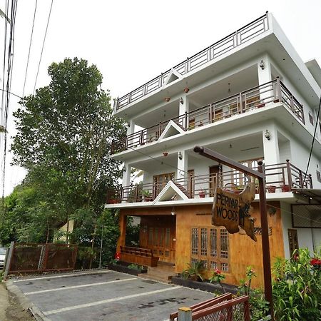 Bed and Breakfast Periyar Woods Теккади Экстерьер фото
